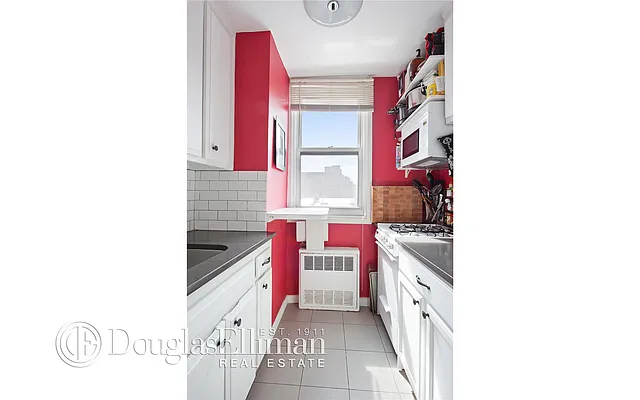 Rented by Douglas Elliman | media 9