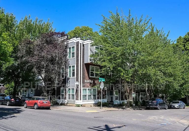 5490 SE Milwaukie Ave #105 — Photo 18