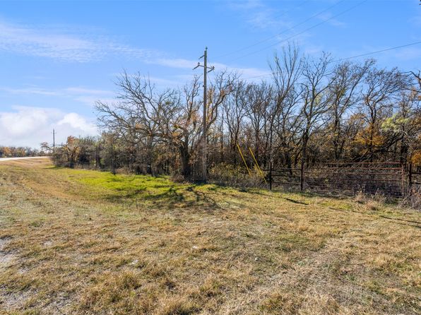 1519 Private Rd, Bridgeport, TX 76426