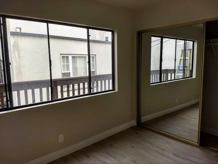 Back bedroom