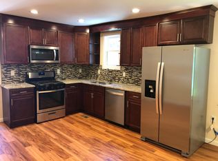 33 Wells Ave #A, Hampton, NJ 08827