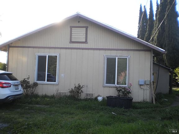 3rd image of 1911 Corby Avenue
