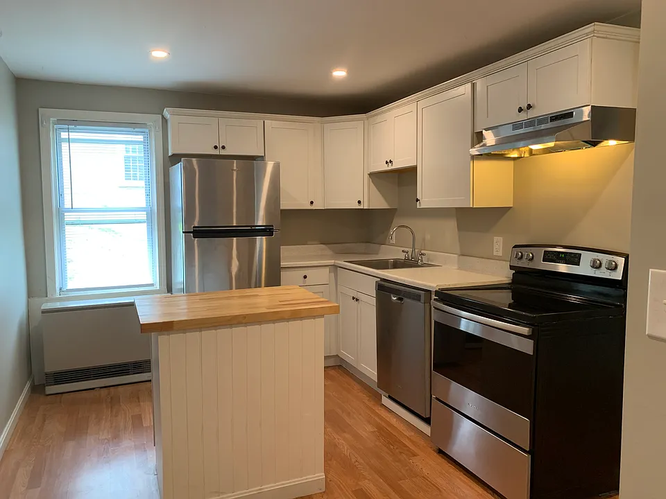 5 Cordage St