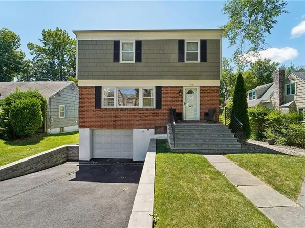 213 Davis Avenue, White Plains, NY 10605