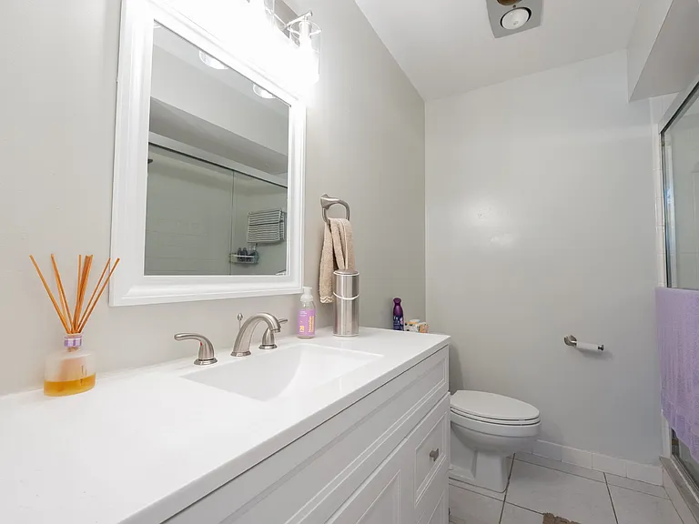 5671 Gardens Dr #202 — Photo 22