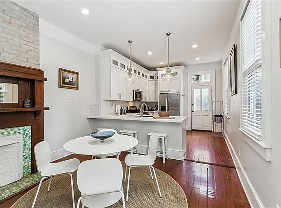 4th image of 1134 Melpomene St