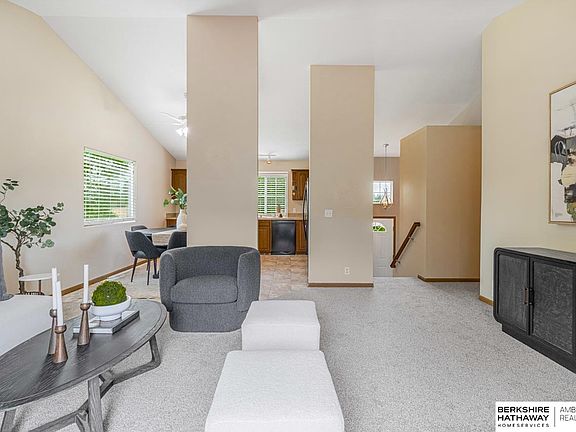 5th image of 2506 Hogantown Dr