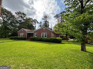 119 Pansy St, Cochran, GA 31014