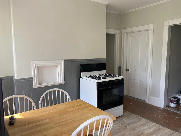 89 Goddard St #2 — Photo 3