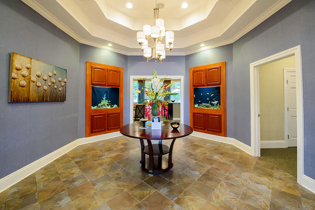 Pebblebrook Apartments — Photo 1
