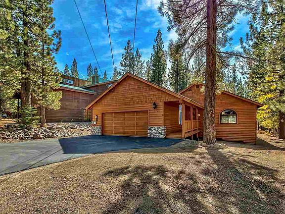 3rd image of 13299 Roundhill Dr