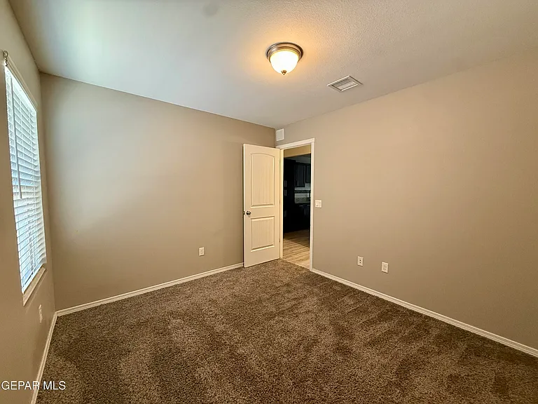 15005 Dream Ct — Photo 7