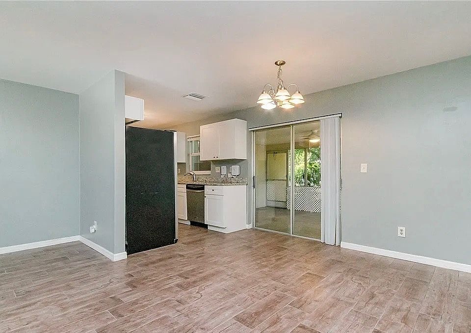 1st image of 4919 Viceroy St #B