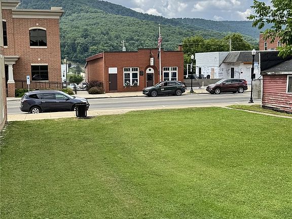 2nd image of 0 W Main St
