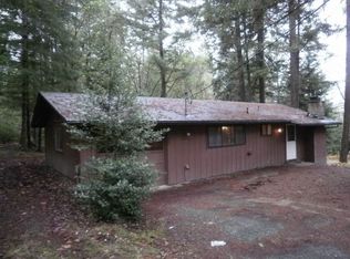 355 Surrey Dr, Grants Pass, OR 97526
