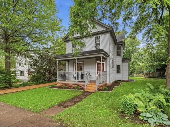 420 Oak St, Hudson, WI 54016