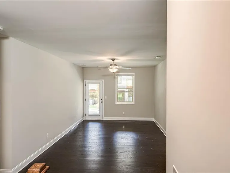1856 Terrewood Dr — Photo 18