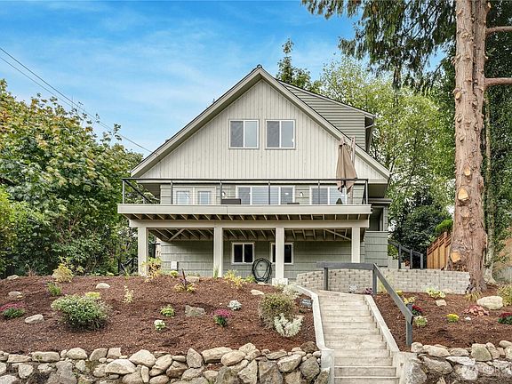 2nd image of 9919 Arrowsmith Avenue S