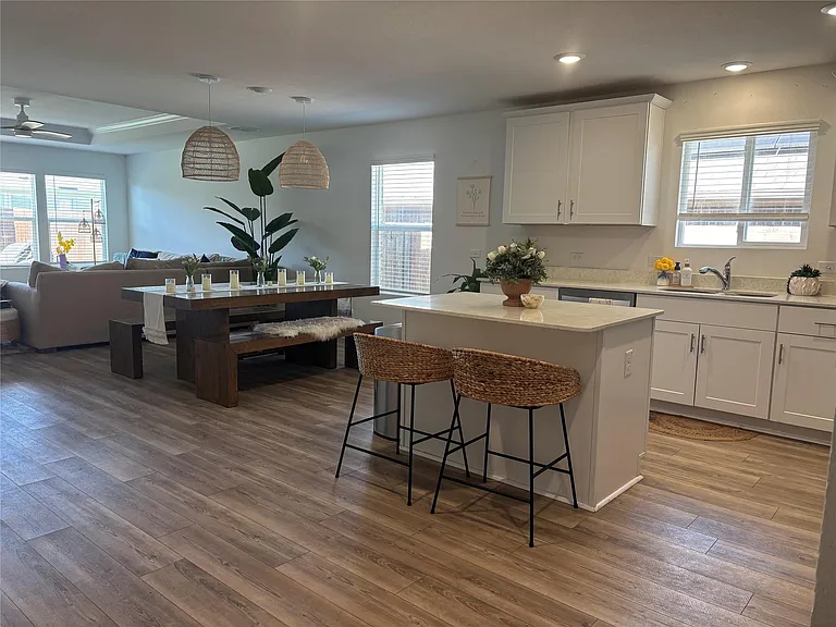 1945 Javelina St — Photo 11