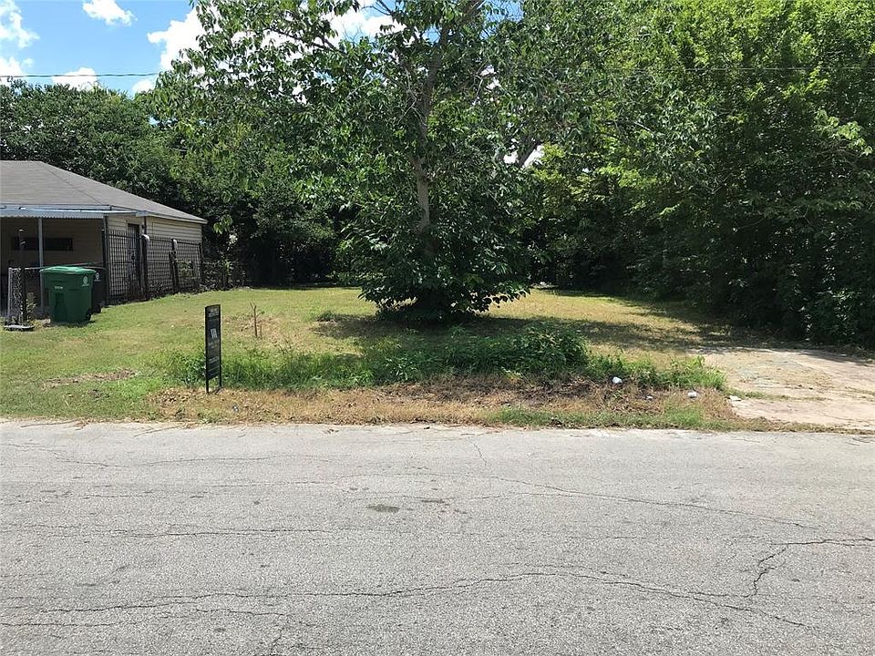 1st image of 9522 Chesterfield Dr
