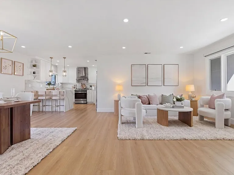 7947 Serena Ct — Photo 3