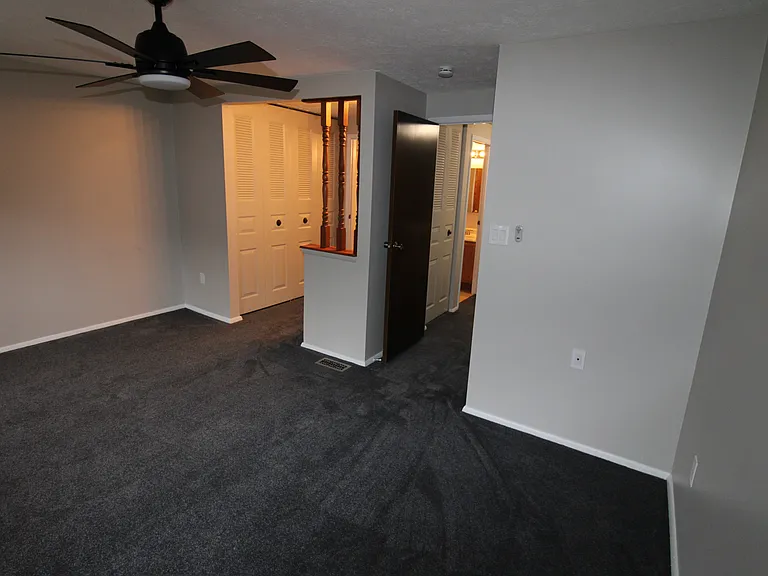 148 Ligonier Ln — Photo 23