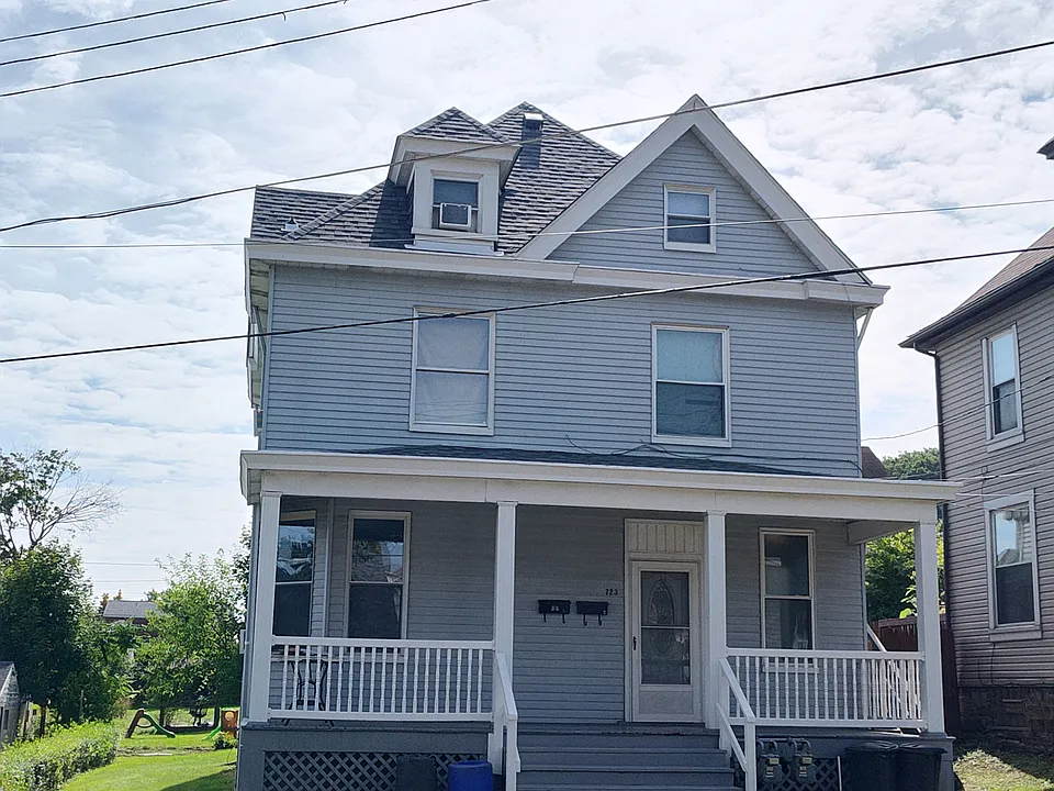 723 George St #1