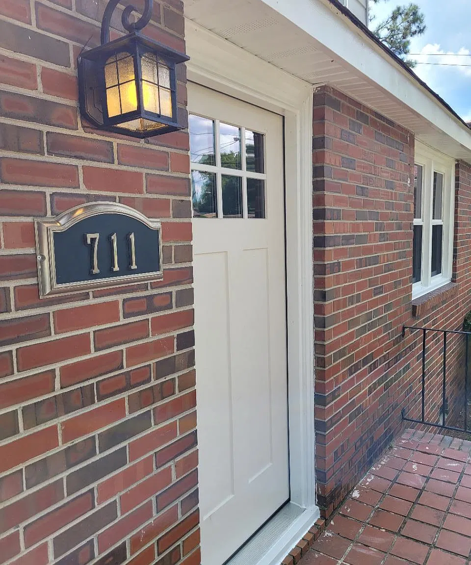 4 bed, 1841 sqft, $2,400 — Photo 4
