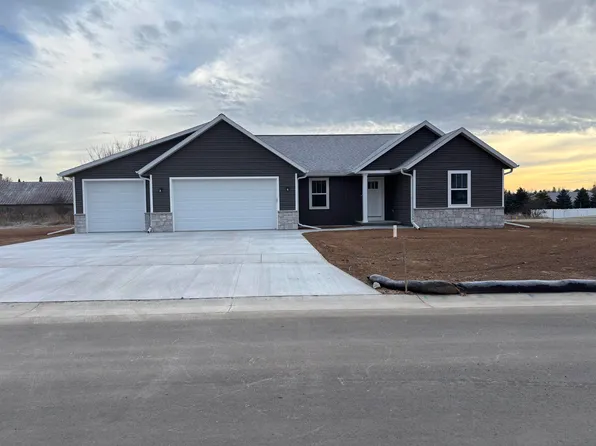 N1952 Morning Glory Ln, Greenville, WI 54942