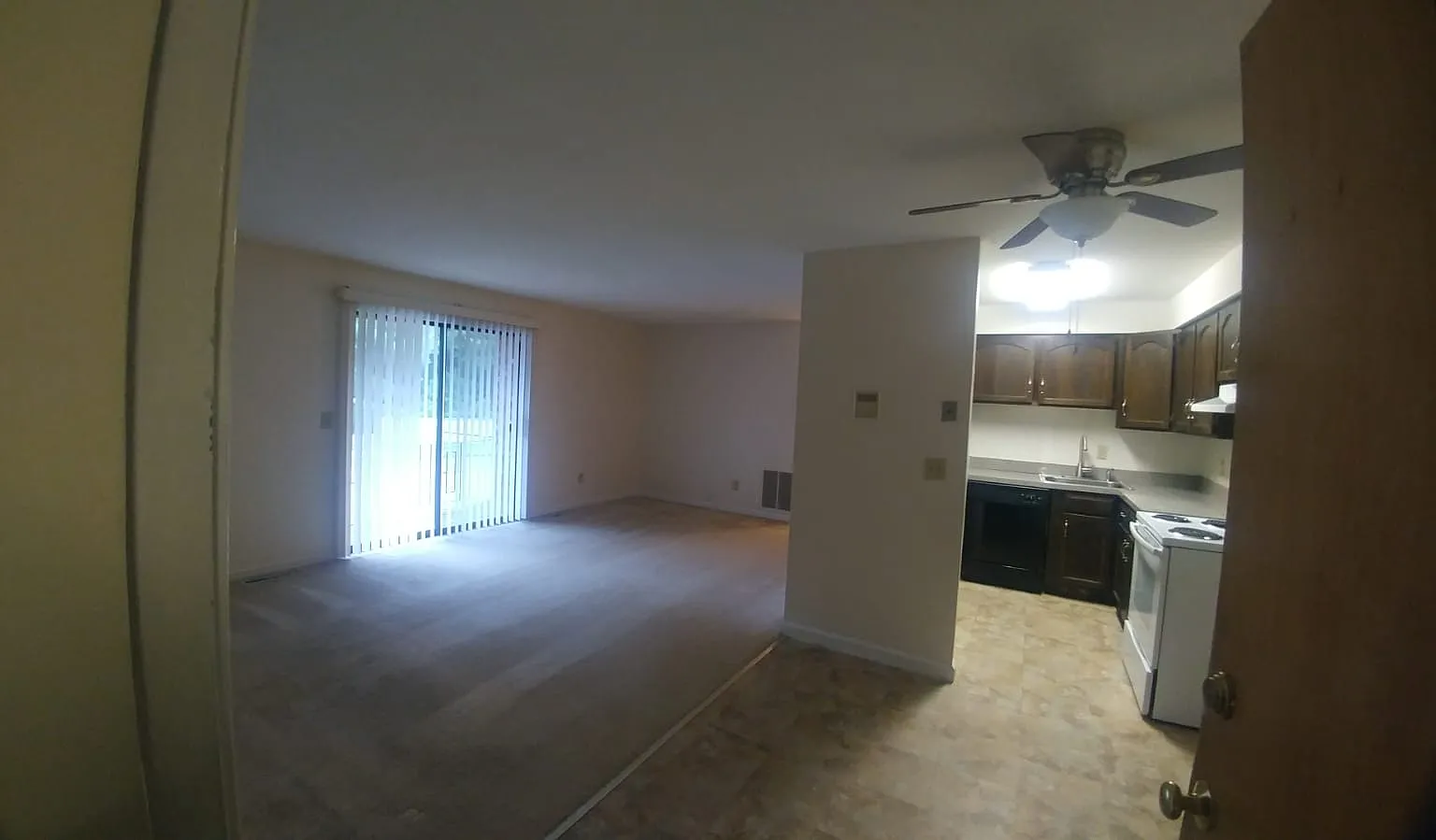 2 bed, 1.5 bath, 900 sqft, $1,950 — Photo 1