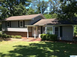 3007 Masonic Dr, Scottsboro, AL 35769