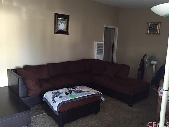 2nd image of 449 N Begonia Ave