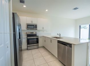 3448 W 114th Ter #3448, Hialeah, FL 33018