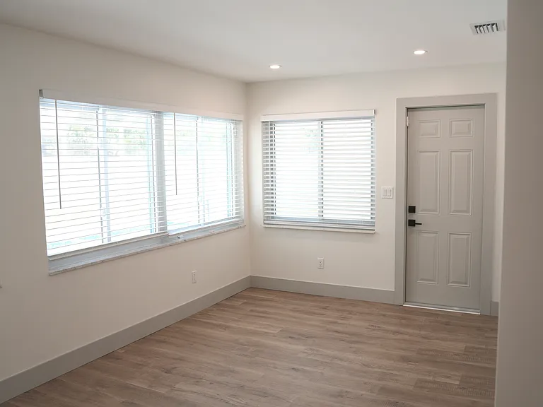 13795 Antigua Dr — Photo 19