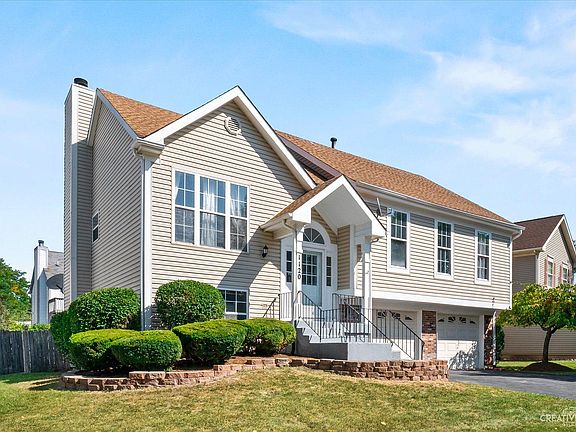 2nd image of 1120 Ironwood Dr
