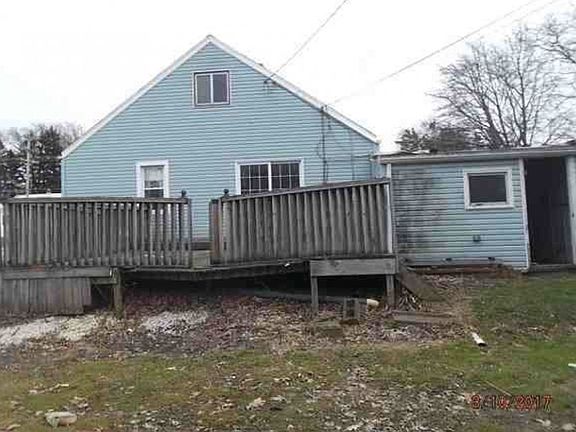 2nd image of 916 E 38th St