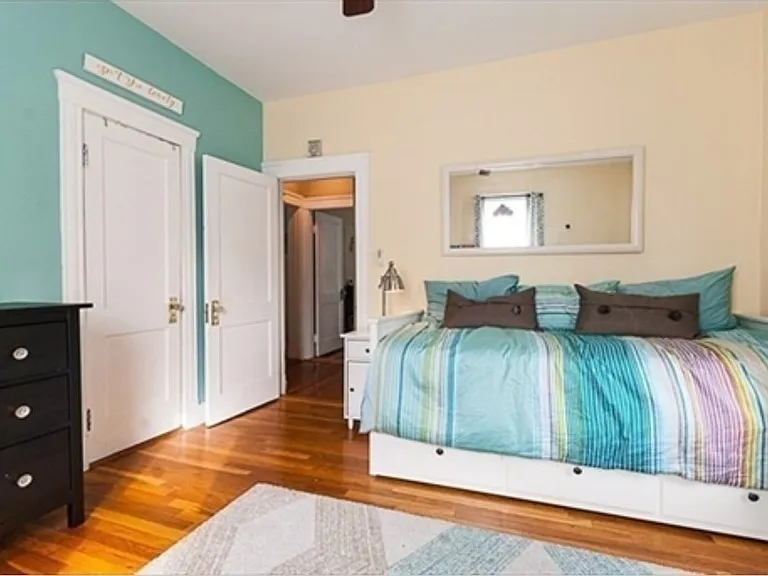 112 W Wyoming Ave #1 — Photo 10