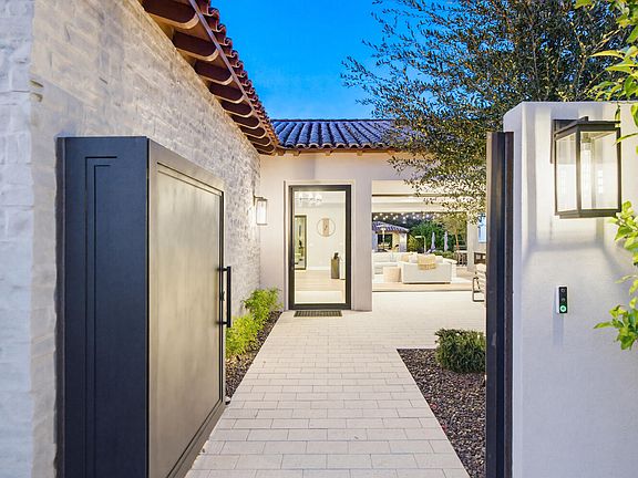 5th image of 6210 E KEIM Drive