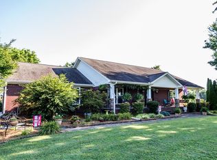 1590 County Farm Rd, Tuscumbia, AL 35674