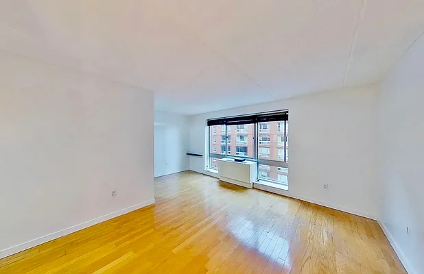 Rented by Reyes & Elsamad Real Estate Group | media 1