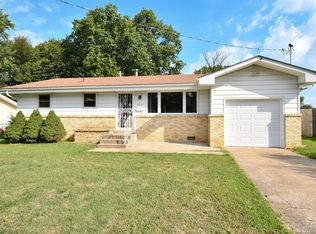 2631 E Linwood St, Springfield, MO 65804