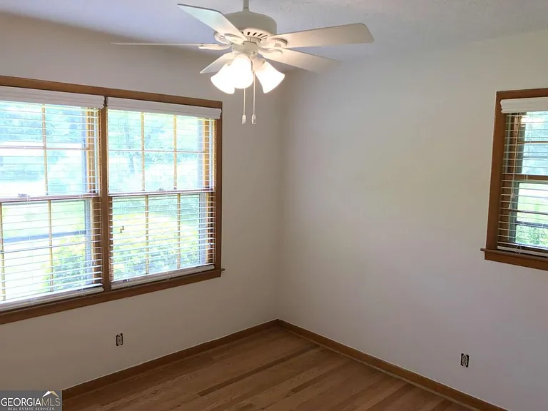 1321 Mary Dale Dr — Photo 12
