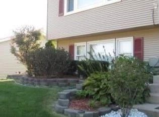 1029 S Cooper St, New Lenox, IL 60451