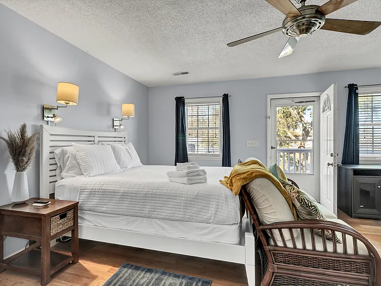 405 Cape Fear Blvd — Photo 25