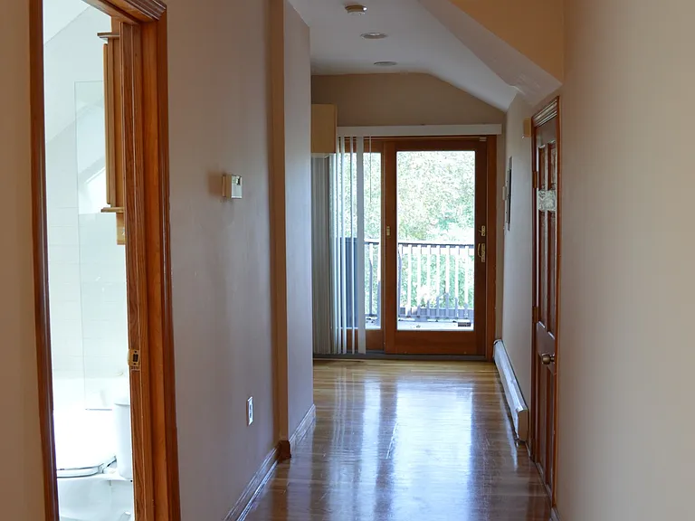315 Foster St #2 — Photo 7