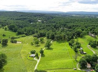 5585 Long Branch Ln, The Plains, VA 20198