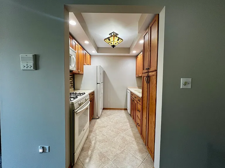 114 E Bailey Rd #M — Photo 5