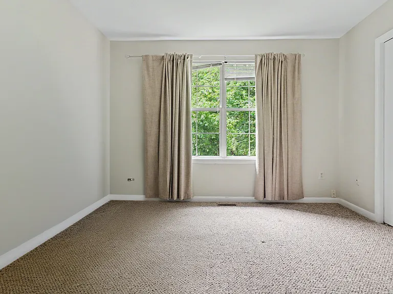 10225 Cove Ledge Ct — Photo 39