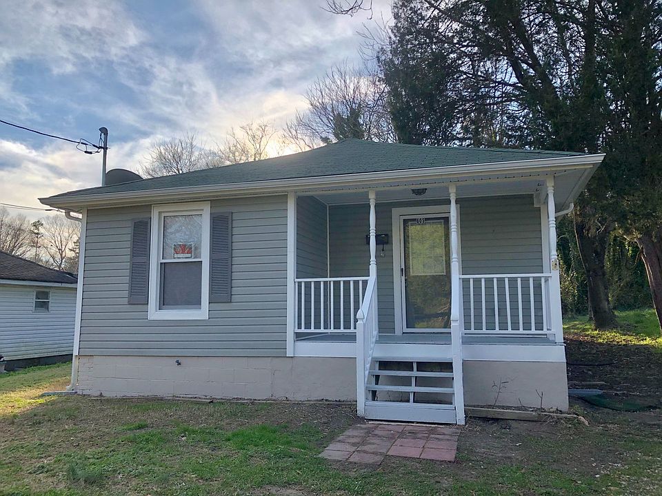 1st image of 605 N Scruggs St