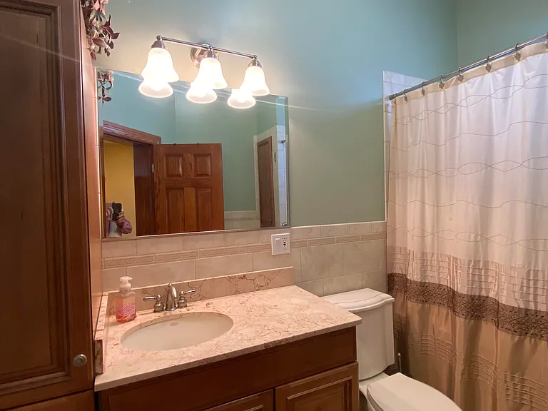 2168 W Eastwood Ave #1 — Photo 14